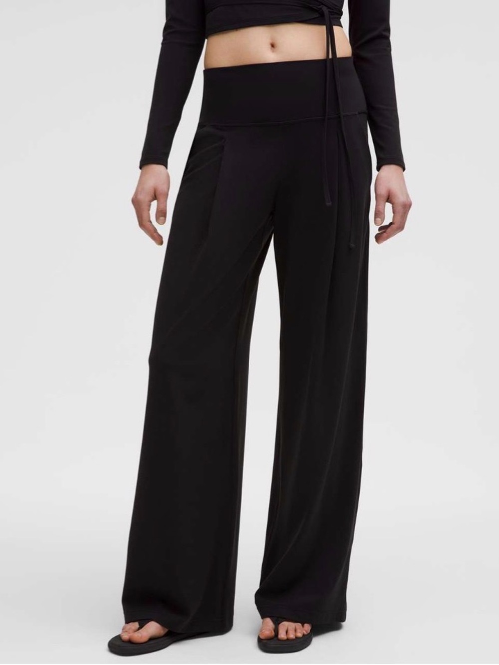 Lululemon Align Palazzo Pant *Regular
Black